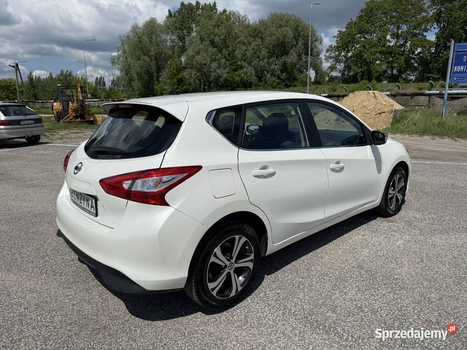 Nissan Pulsar 12 BENZYNA Klimatronik Nawigacja kamera cofania Konin