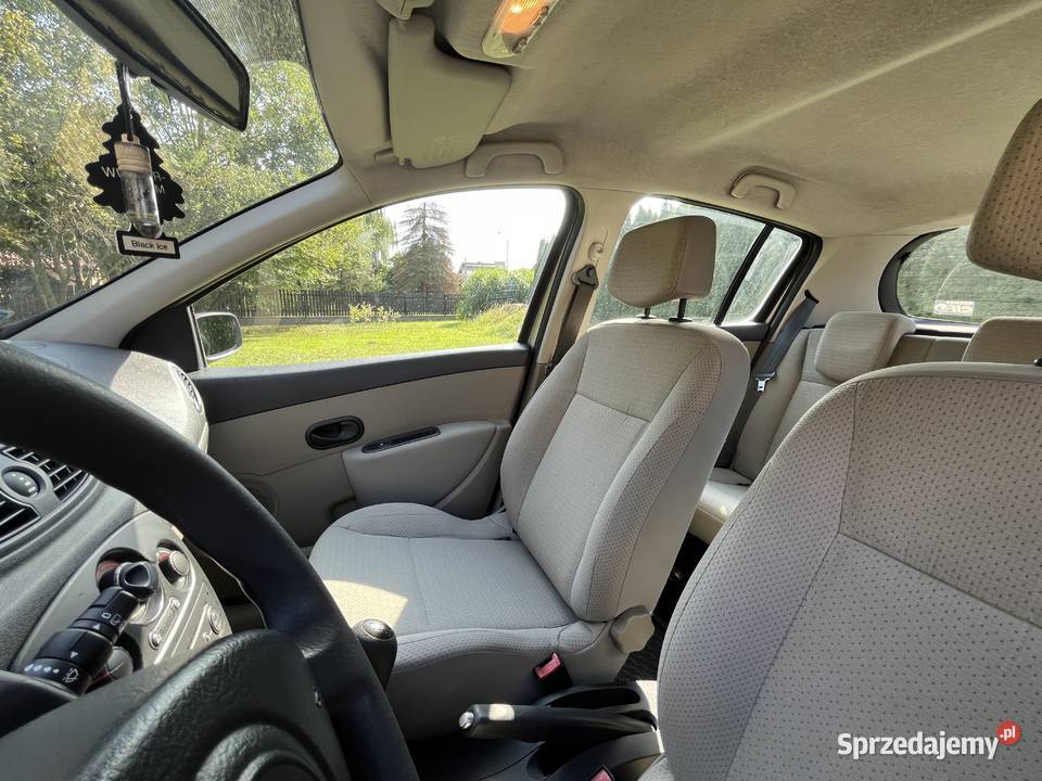 Renault Clio III 2006 z oszczędnym silnikiem 15 Hatchback Tarnów