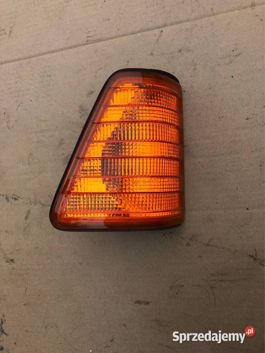 Kierunek lewy Mercedes T1 Kaczka Radom