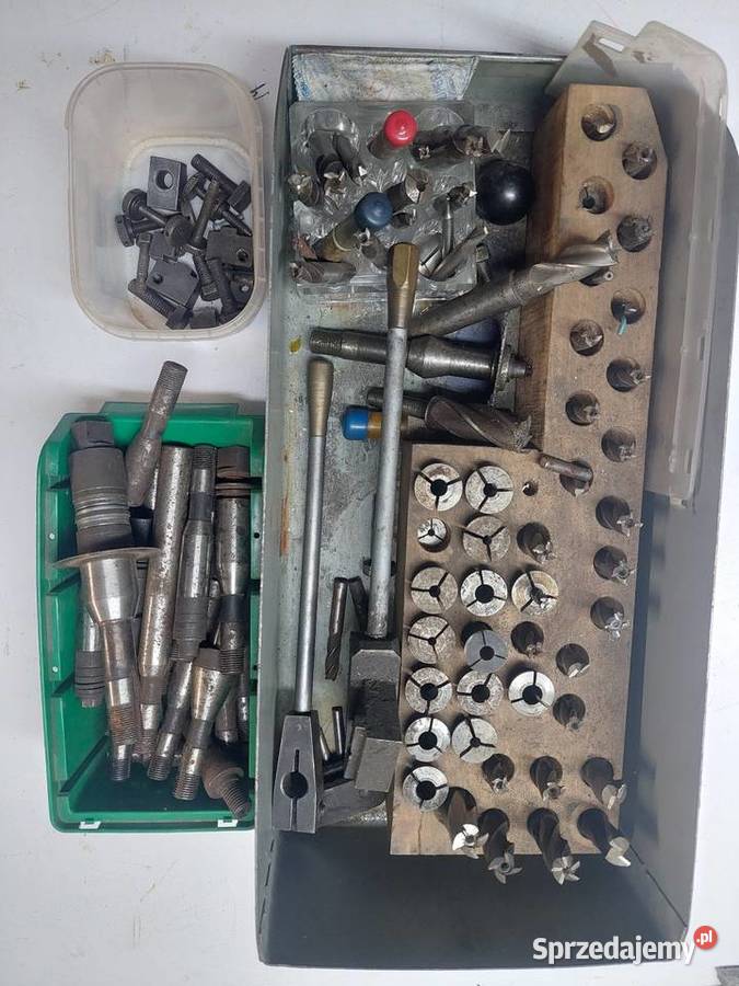 Frezarka uniwersalna typ FXB12 zachodniopomorskie Białogard