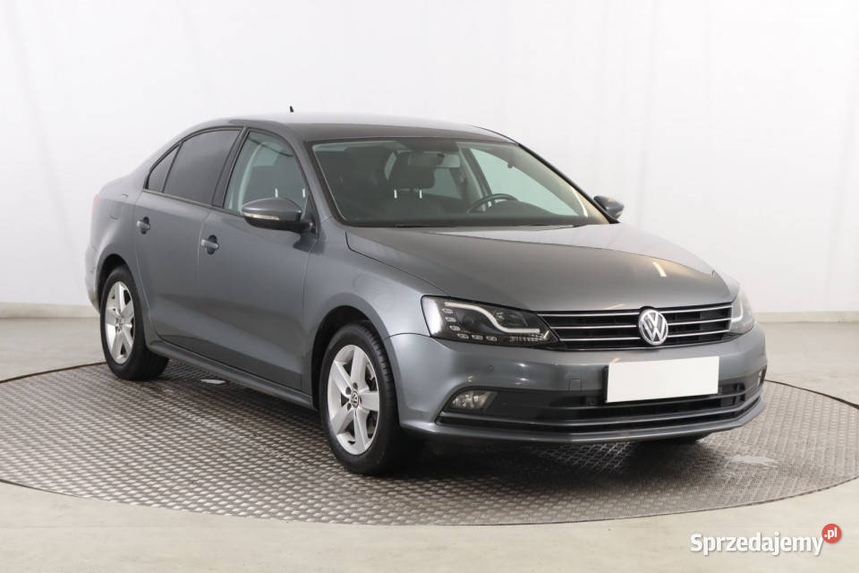 VW Jetta 14 TSI gniazdo USB