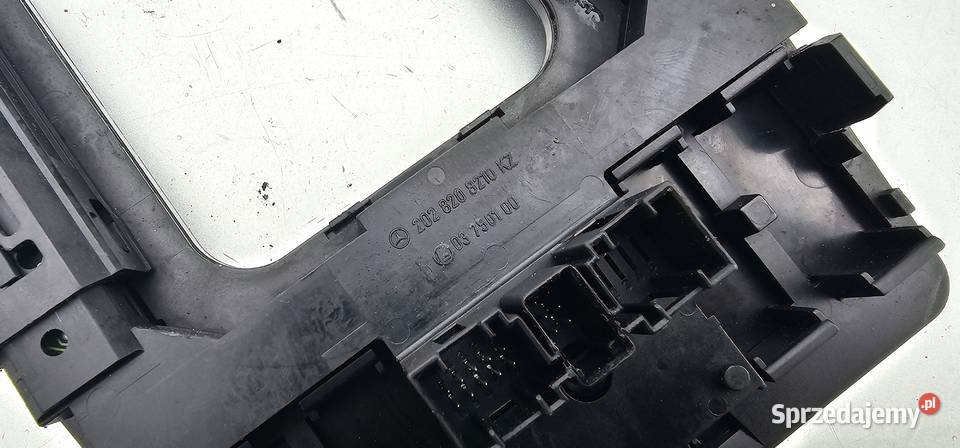 Panel szyb mercedes w202 2028208210 wielkopolskie Zbąszyń