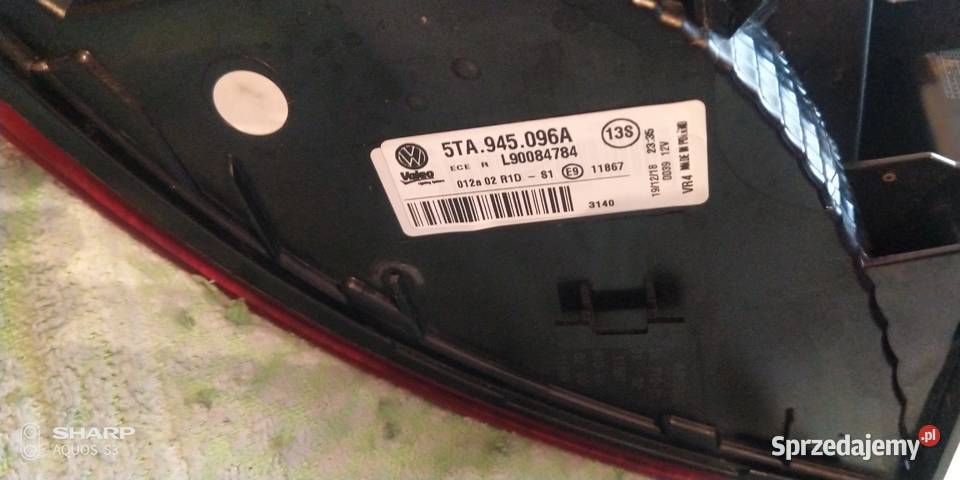 Vw Touran II lampa tylnia prawalampa tylnia Prawe Łódź sprzedam
