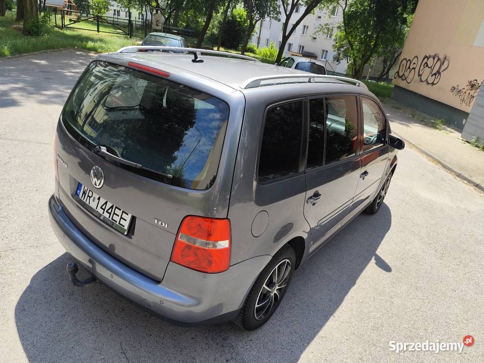 VW Touran 19 TDI BKC podgrzewane fotele mazowieckie sprzedam