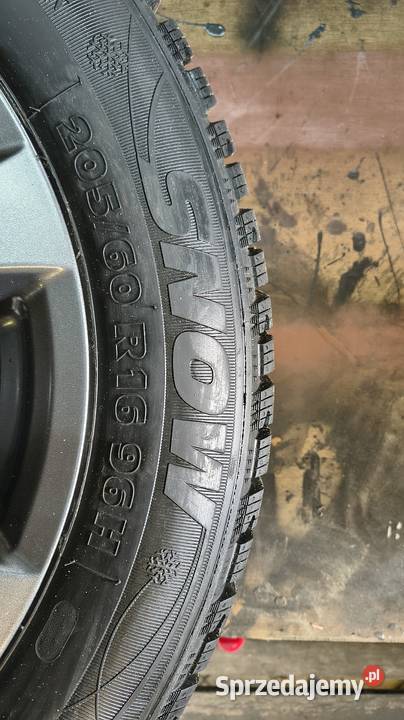 Koła zimowe 205 60 16 5x143 Łódź