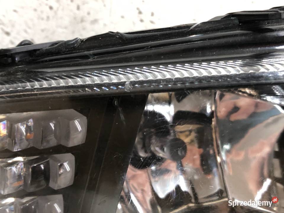 VW POLO VI 092017 Halogen prawy LED DRL świętokrzyskie Skarżysko-Kamienna sprzedam