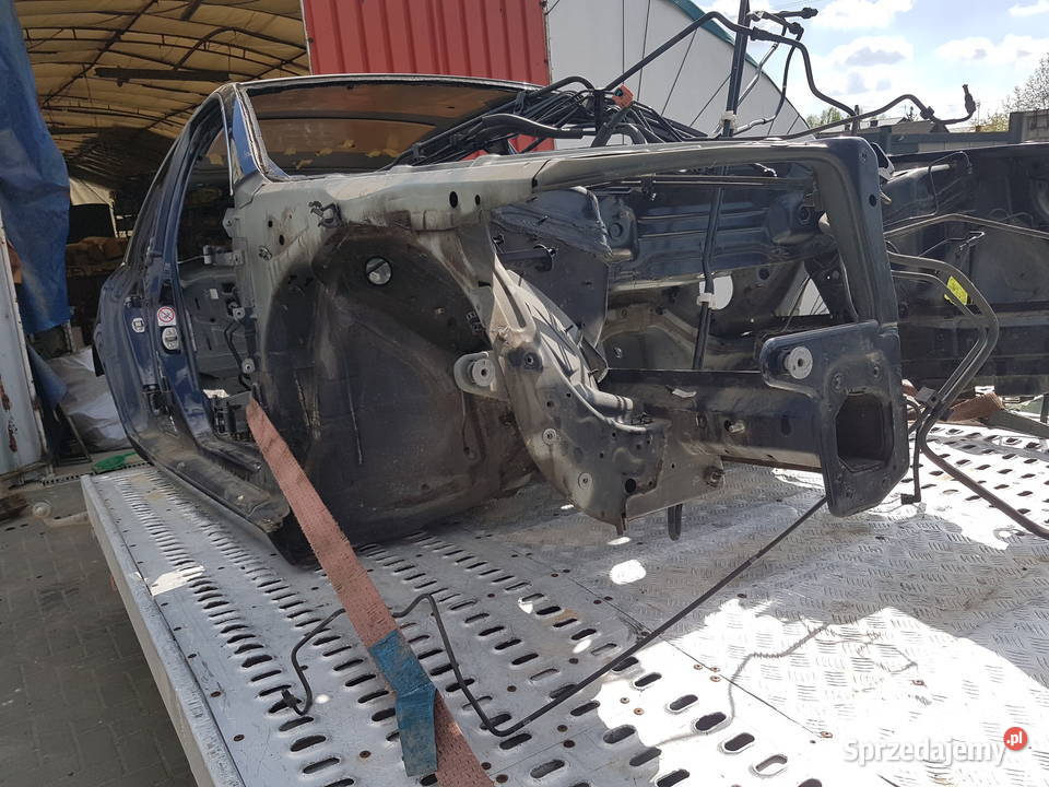 AUDI A6 C6 CWIARTKA PRAWA LEWA PRZOD PROG LEWY osobowe