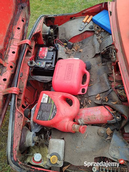 Fiat 126 uszkodzony Piotrków Trybunalski