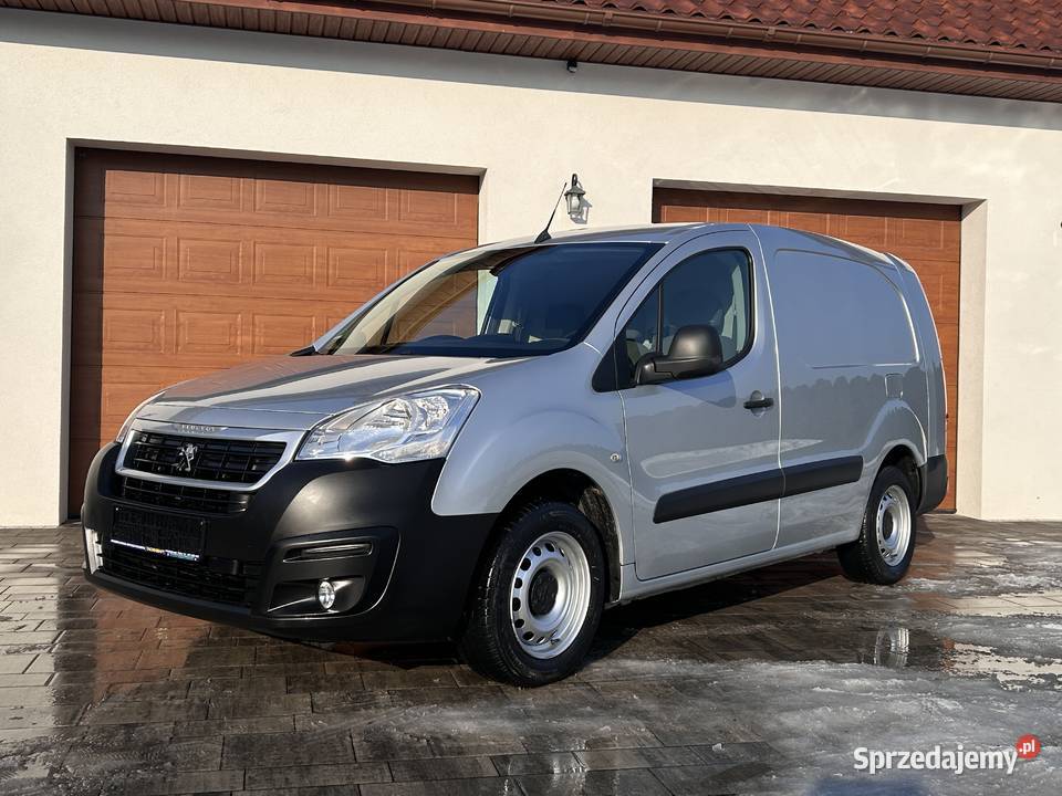 Peugeot Partner 2016r LONG 16D 8V Navi Klima Motoryzacja Białobrzegi