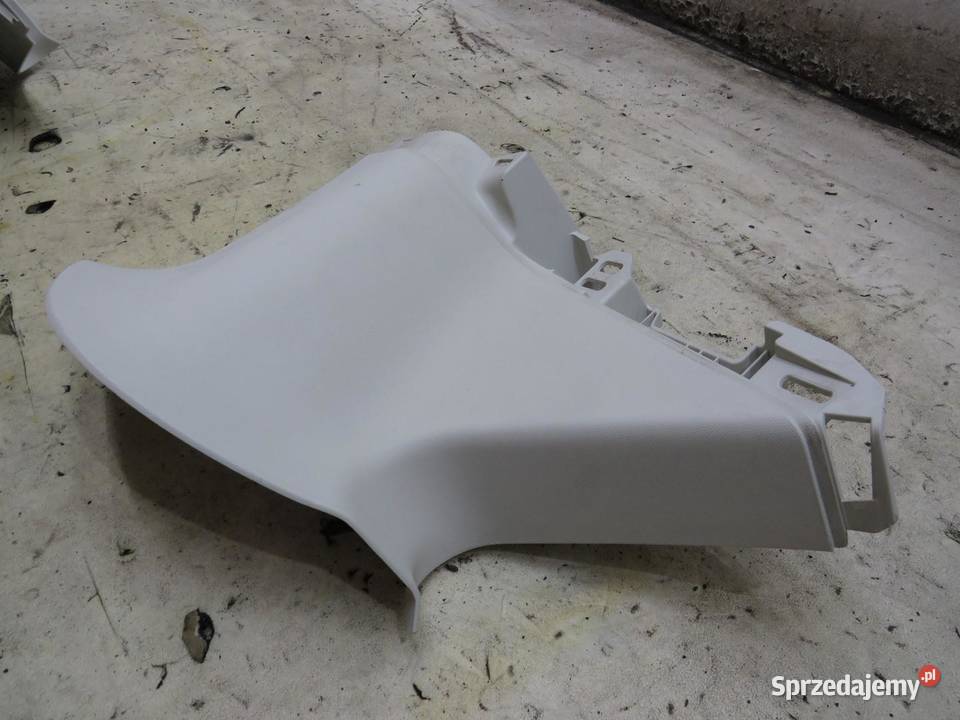 POSZYCIE SŁUPKA LEWY TYŁ FORD KUGA MK2