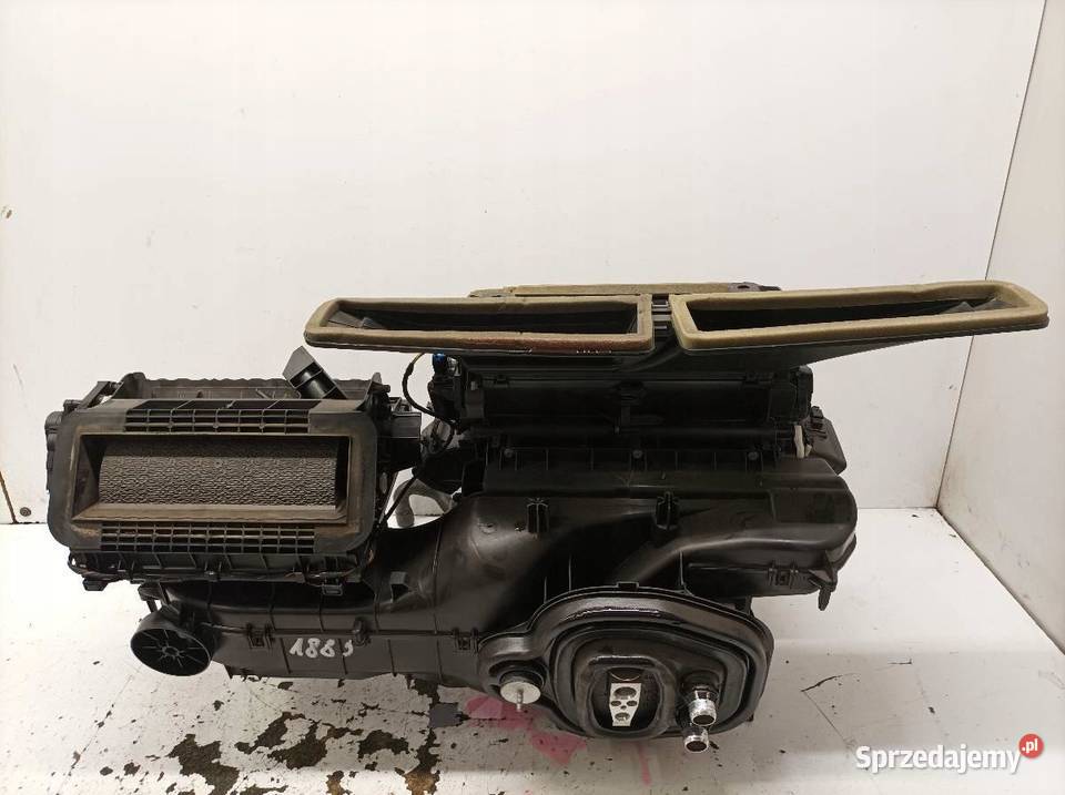 NAGRZEWNICA 3Q1820005AE MercedesBenz CLAklasa II Nagrzewnice sprzedam