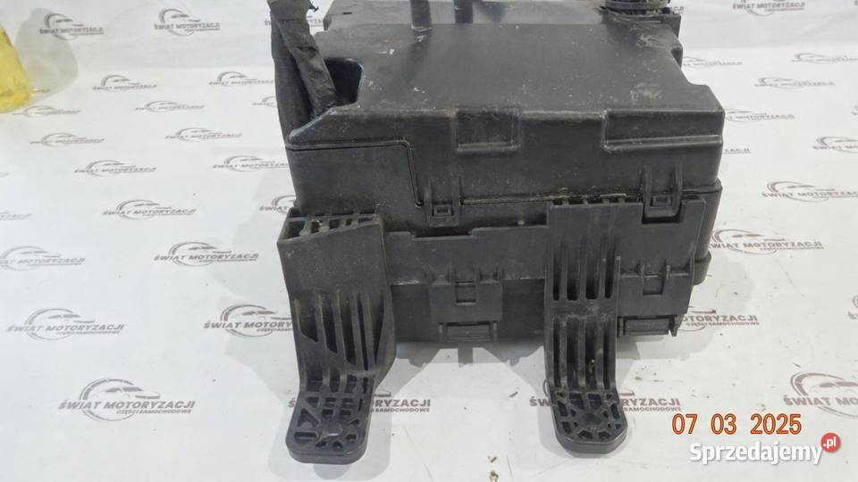 KIA SORENTO II 4x4 10r skrzynka bezpieczników świętokrzyskie sprzedam