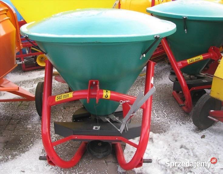 Rozsiewacz lejowy Pronar FD1M03 300L dostępny w