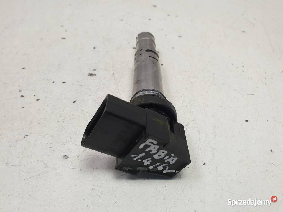 Skoda Fabia II 14 16V CEWKA ZAPŁONOWA 413440421 Rudka