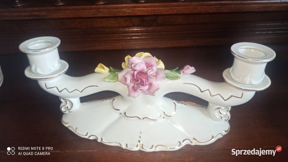 Świecznik sygnowany z bukietem kwiatów pomorskie