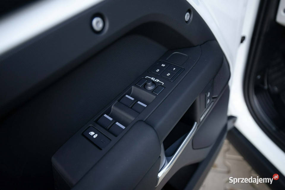 Land Rover Defender MY25 30D I6 200 AWD XDynamic łódzkie Łódź sprzedam