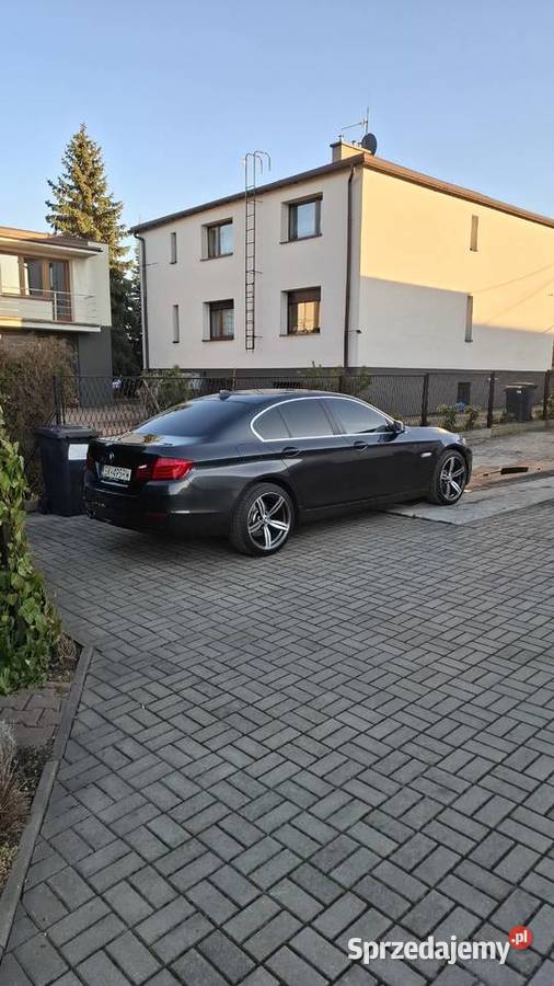 BMW F10 seria 5 2010 nawigacja