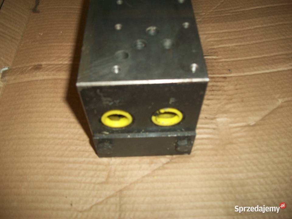Płyta przyłączeniowa Parker SP3D34BA910 pod NG10