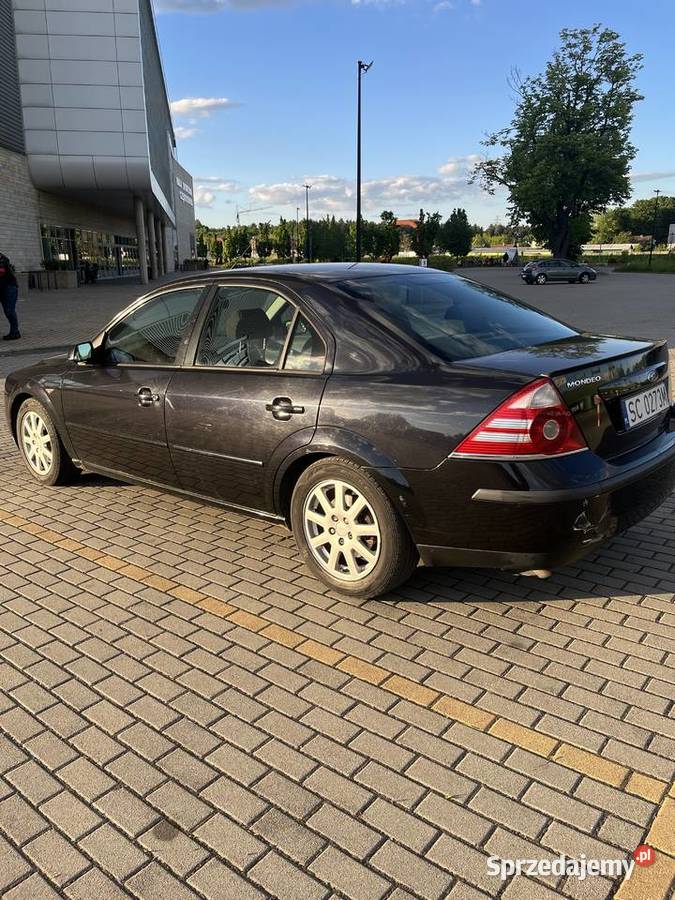 Ford Mondeo mk3 18 benzyna gaz czarny Częstochowa