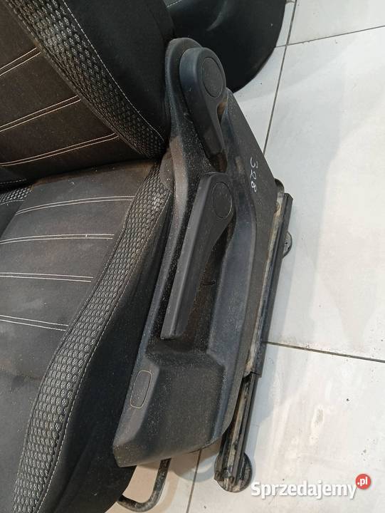 FOTELE KANAPA BOCZKI EU KOMPLET Dacia Duster II osobowe