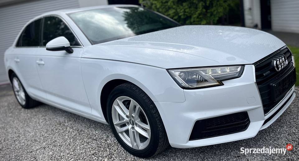 Audi A4 quattro 20 TFSI 252 kmM 2017 navi skóra Lublin