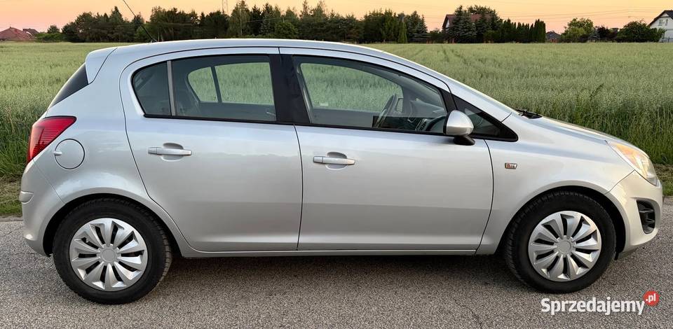 OPEL Corsa I właściciel Salon STAN Benzyna sprzedam