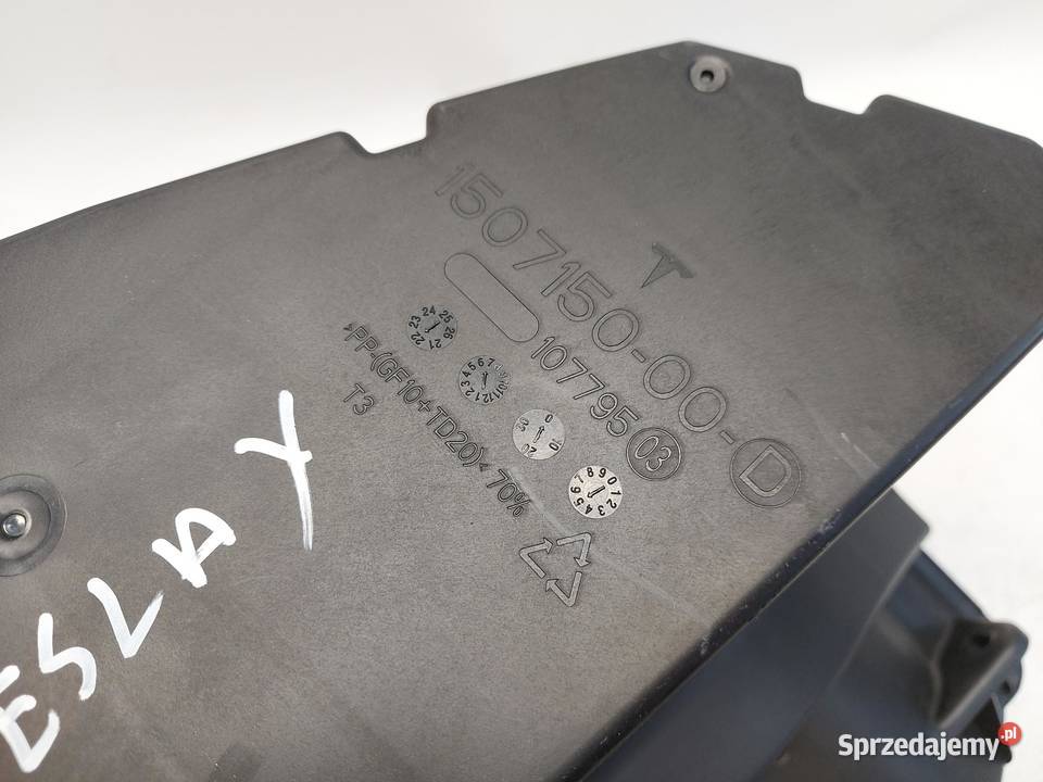 TESLA MODEL Y 2022r GŁOŚNIK SUBWOOFER 150715400D osobowe