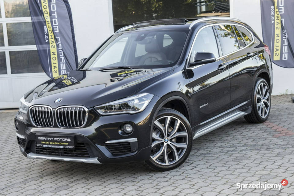 BMW X1 Ledy Panorama Kamera Head Up Bezwypadkow elektrochrom. lusterko wst.