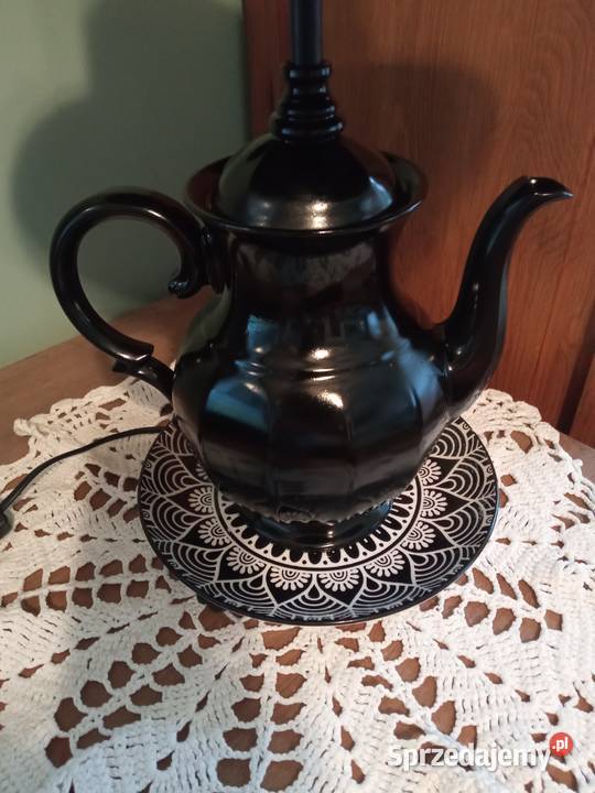 Lampka stołowa z porcelany