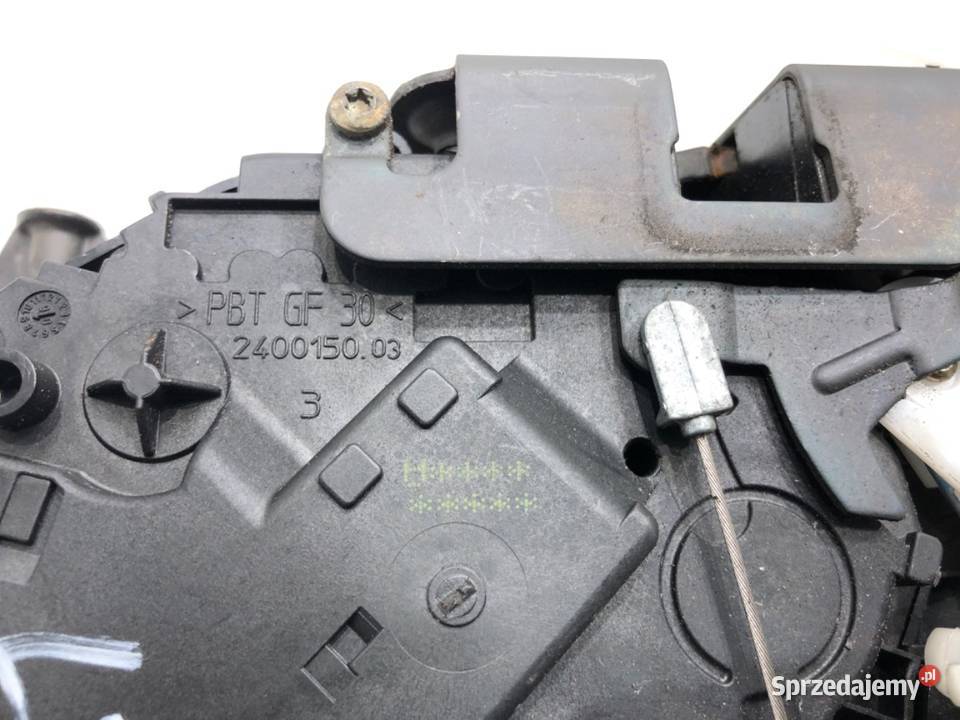 ZAMEK DRZWI LEWY PRZÓD VOLVO V50 Kombi 30753657 Zamki, wkładki i kluczyki