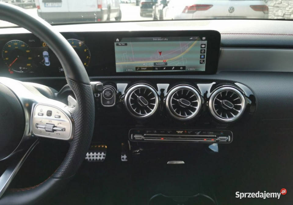 Mercedes CLA 200 14 163 CLA 200 AMG Line 7GDCT sprzedam