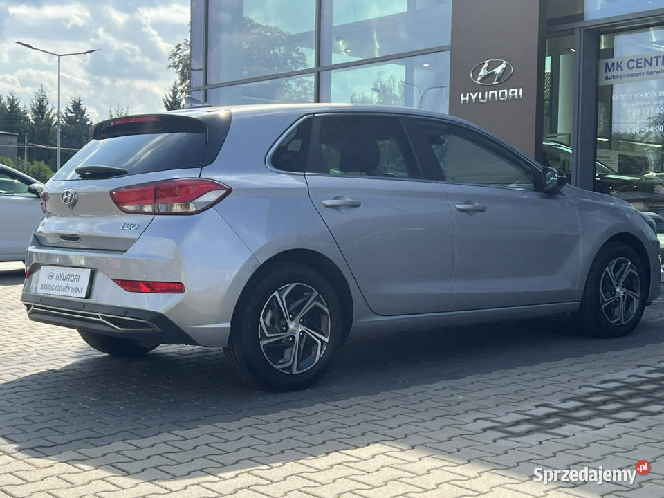 Hyundai i30 15DPI 110 Comfort Pakiet Zimowy isofix łódzkie Piotrków Trybunalski