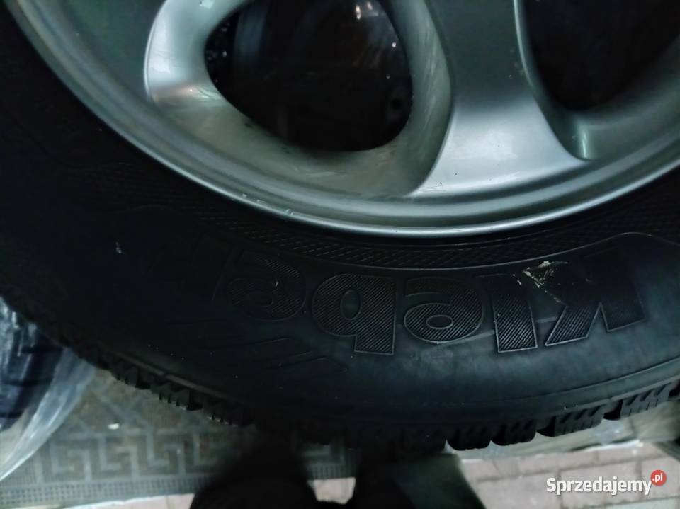 SPRZEDAM KOŁA MERCEDES 16 ZIMA Wyszków