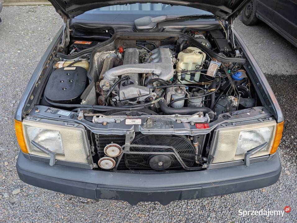 Mercedes Benz W124 300 TURBO DIESEL W124 Poręba Wielka