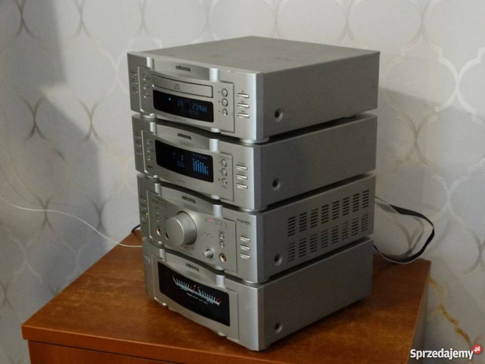 Wieża Universum 210 wat WYSYŁKA podkarpackie Jasło