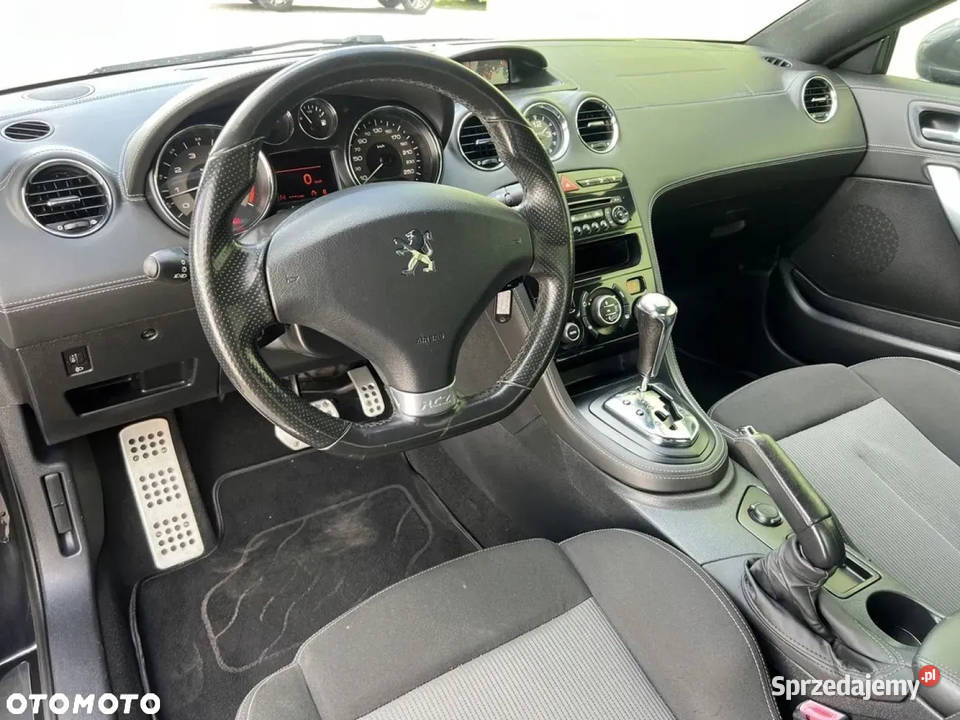 Peugeot rcz 16 benz 156 AUTOMAT Czarn Rok produkcji 2011 Ostrów Wielkopolski