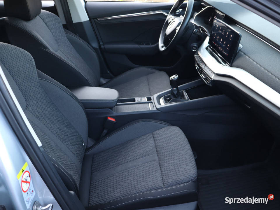 Skoda Octavia 15 TSI relingi dachowe mazowieckie Piaseczno sprzedam