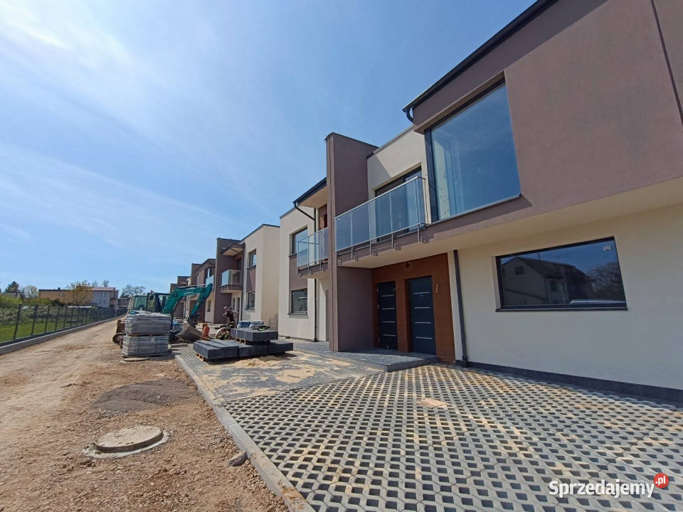 Do sprzedaży mieszkanie 6835m2 4 pokoje Kielce Piętro 1