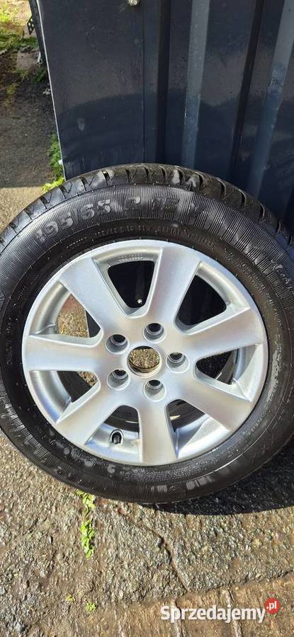 Felgi aluminiowe borbet r15 z oponami