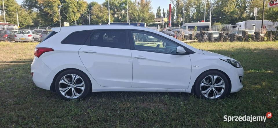 Hyundai i30 i30 zadbany sprawny 2 kplkół pełny ESP Lublin