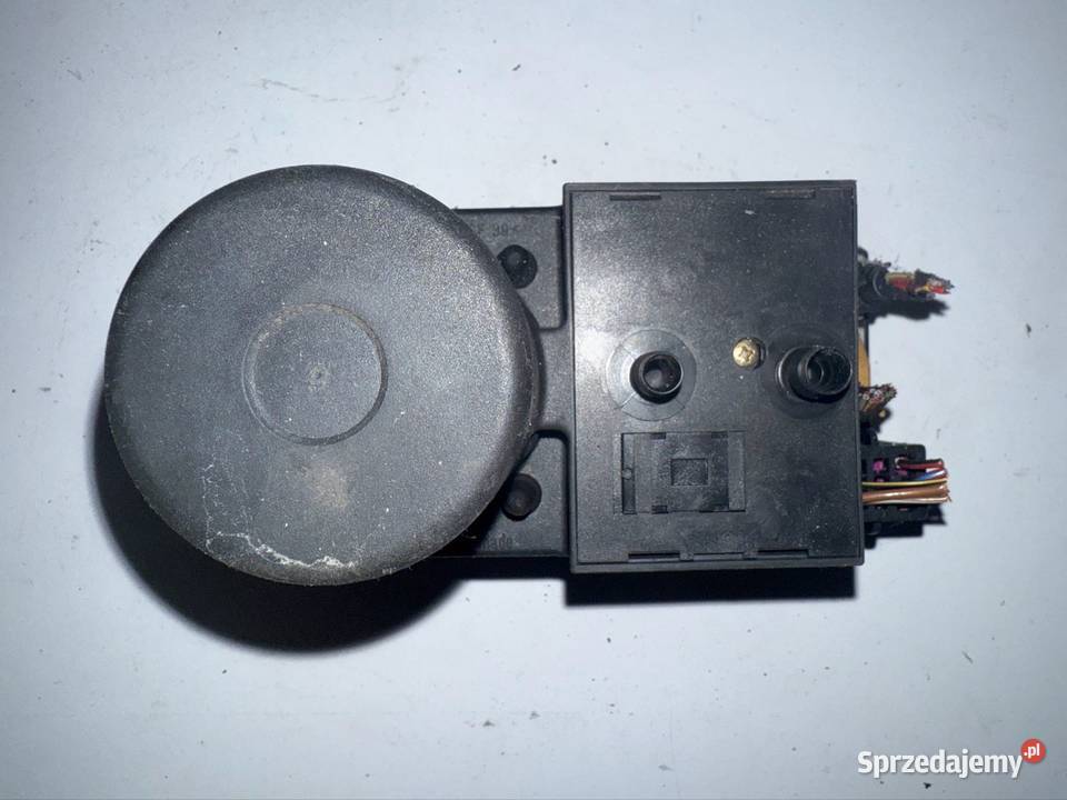 Pompka Sterownik zamka Audi A3 A4 A6 8L0862257E Ostrów Wielkopolski