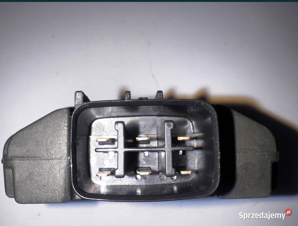 Regulator napięcia Kawasaki Z125 2022R sprzedam