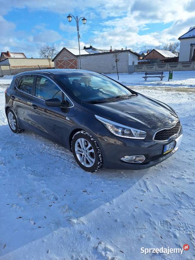 Kia Ceed 14 b 100 14r światła LED Baranów