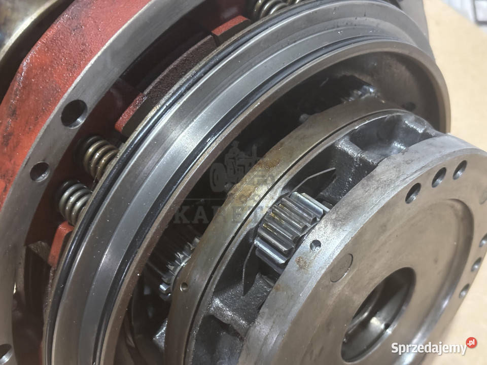 Massey Ferguson 6475 6480 Przekładnia Obudowa Jastrzębniki
