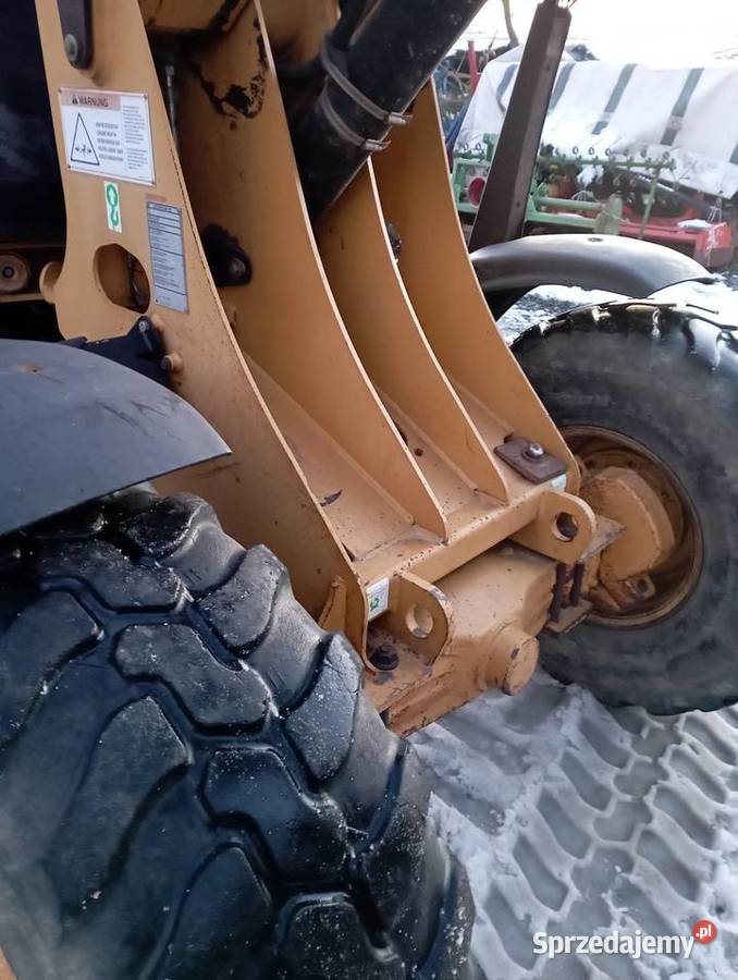 Cat 906 ładowarka nie