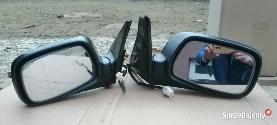 Lusterka elektryczne P i L Toyota Avensis 2001r Tarnów