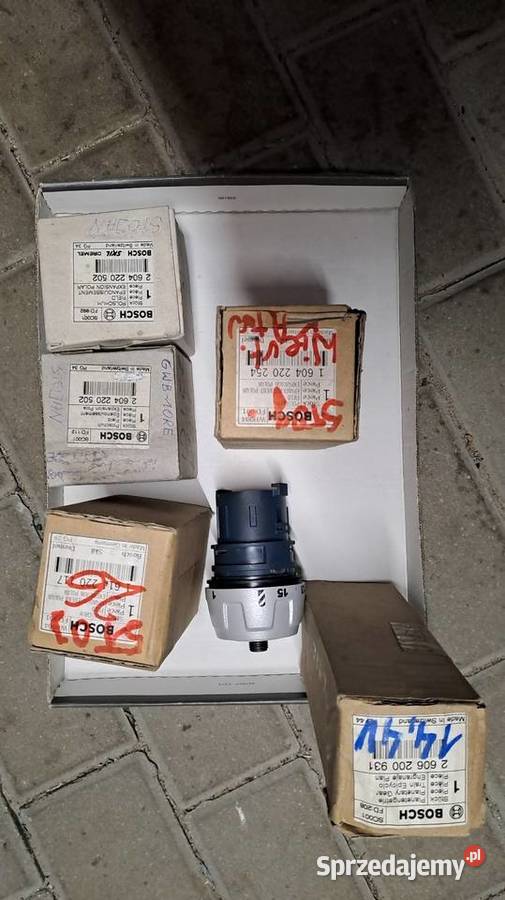 Stojany do elektronarzedzi Bosch