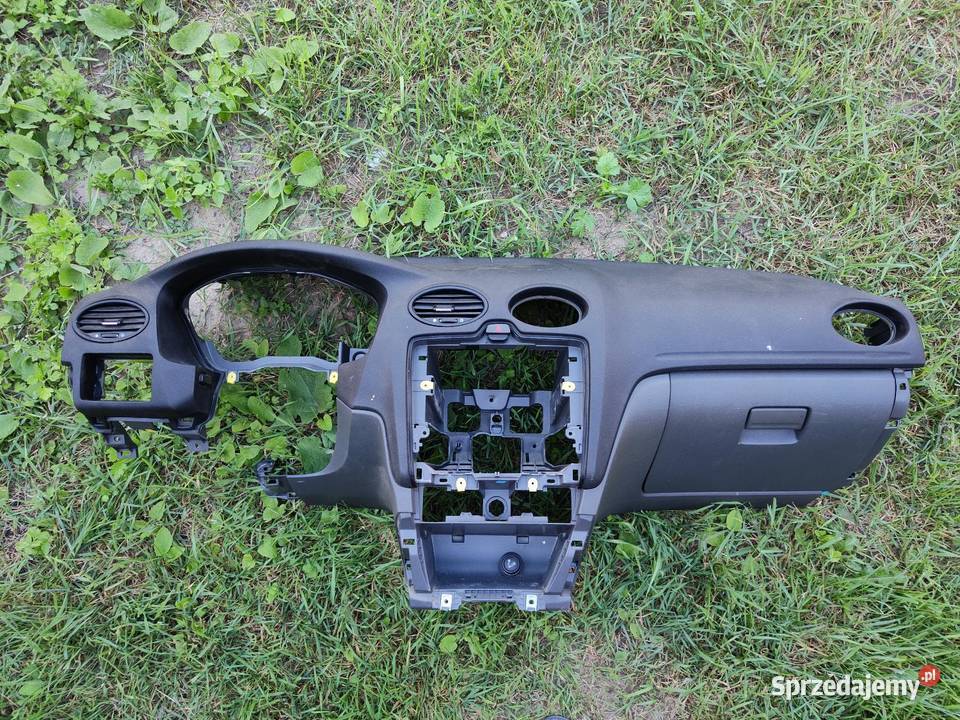 Ford focus II MK2 części 16 TDCi 90 lampa klapa Pozostałe Przedecz