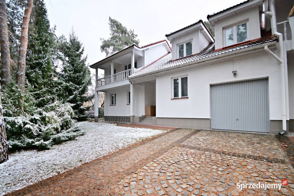 Szeregowiec na spokojnym osiedlu lesieokazja lubelskie Puławy