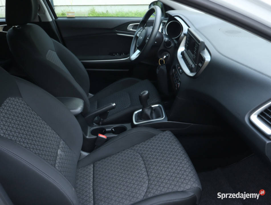 Kia Ceed 10 TGDI 998cm3 mazowieckie Piaseczno sprzedam